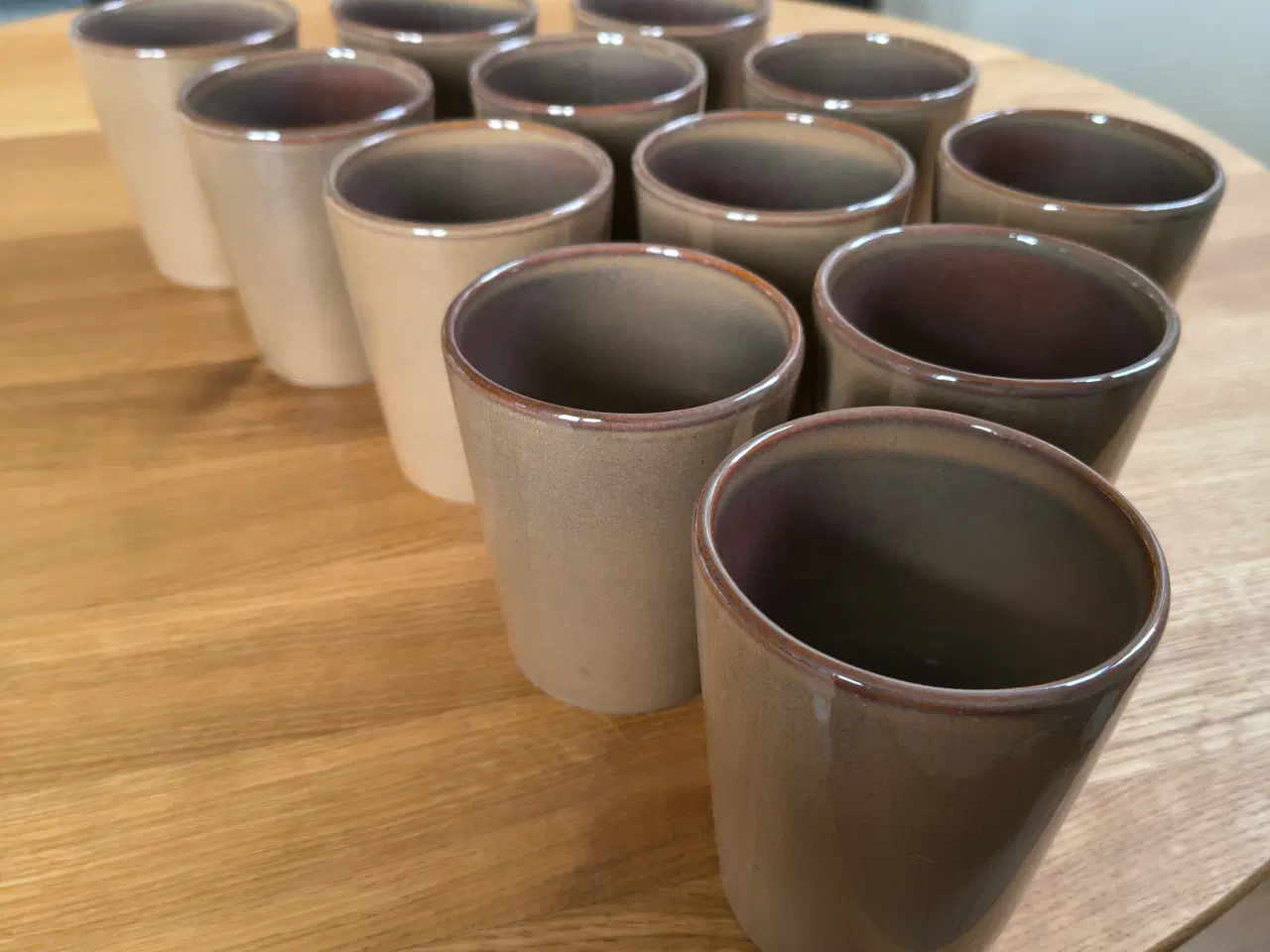 Billede 4 - 12 smukke krus i stentøj