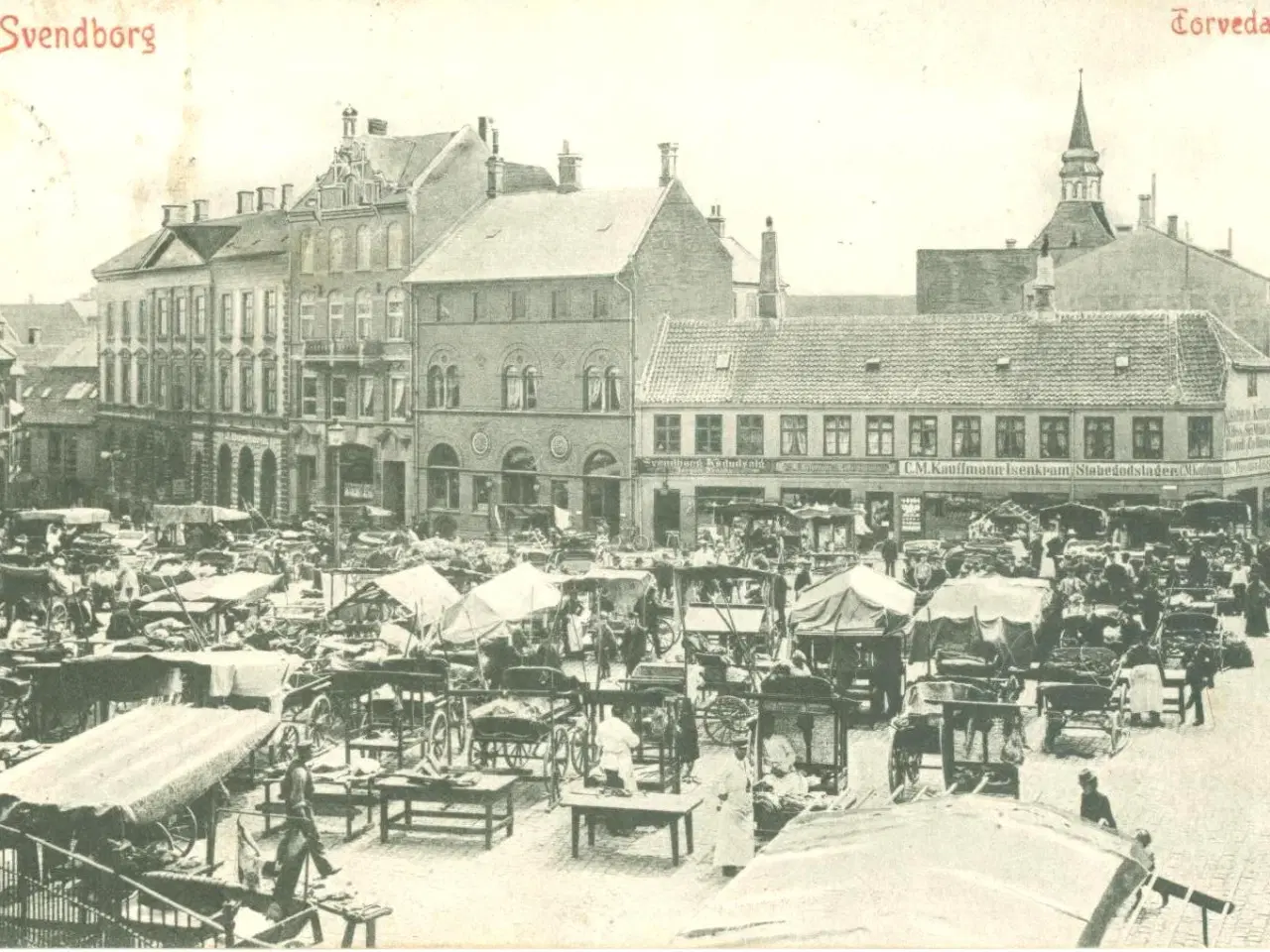 Billede 1 - Svendborg 1906. Torvedag