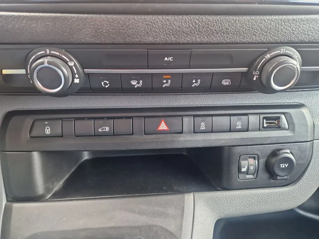 Billede 21 - Peugeot Expert 2,0 BlueHDi 120 L2 Plus Van