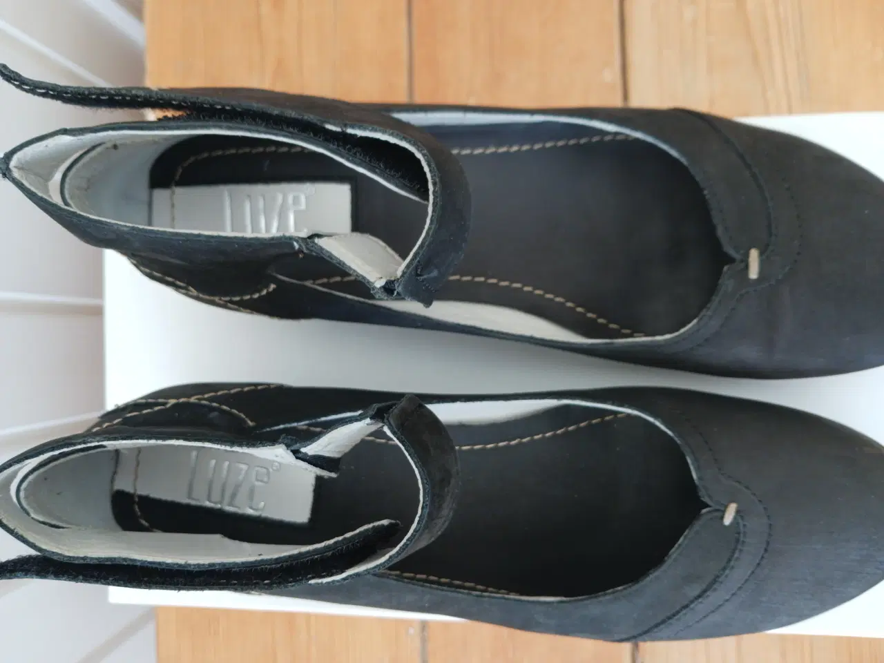 Billede 2 - Sort nubuck damesko