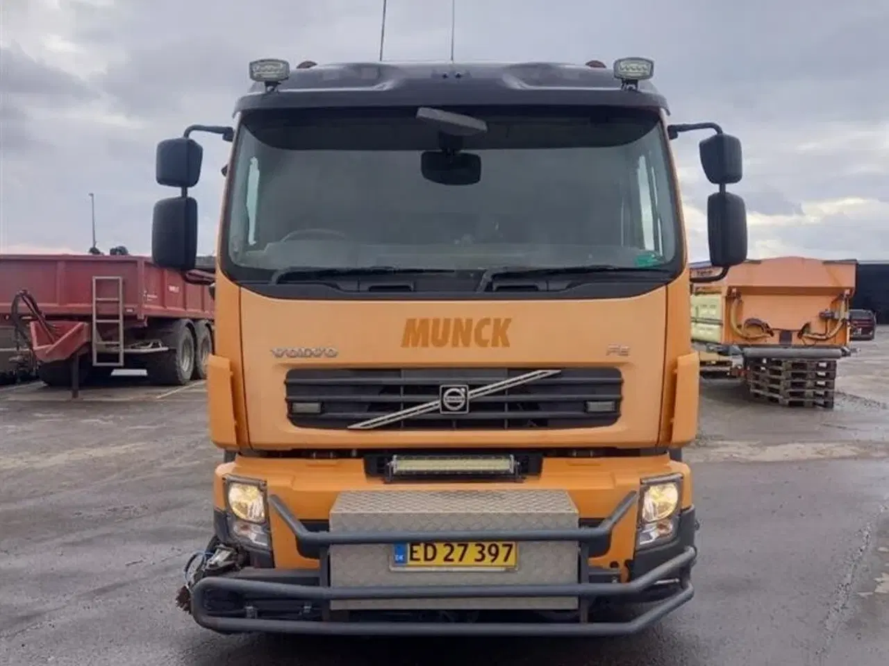Billede 2 - - - - Volvo FE 300FE Fejesugebil