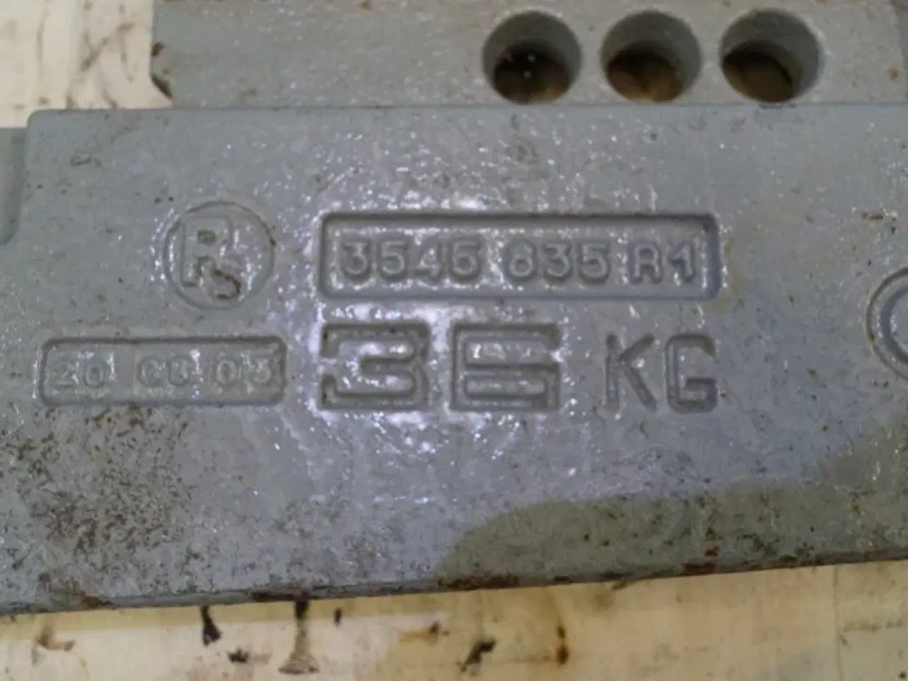 Billede 4 - McCormick Frontvægt 3545835R1