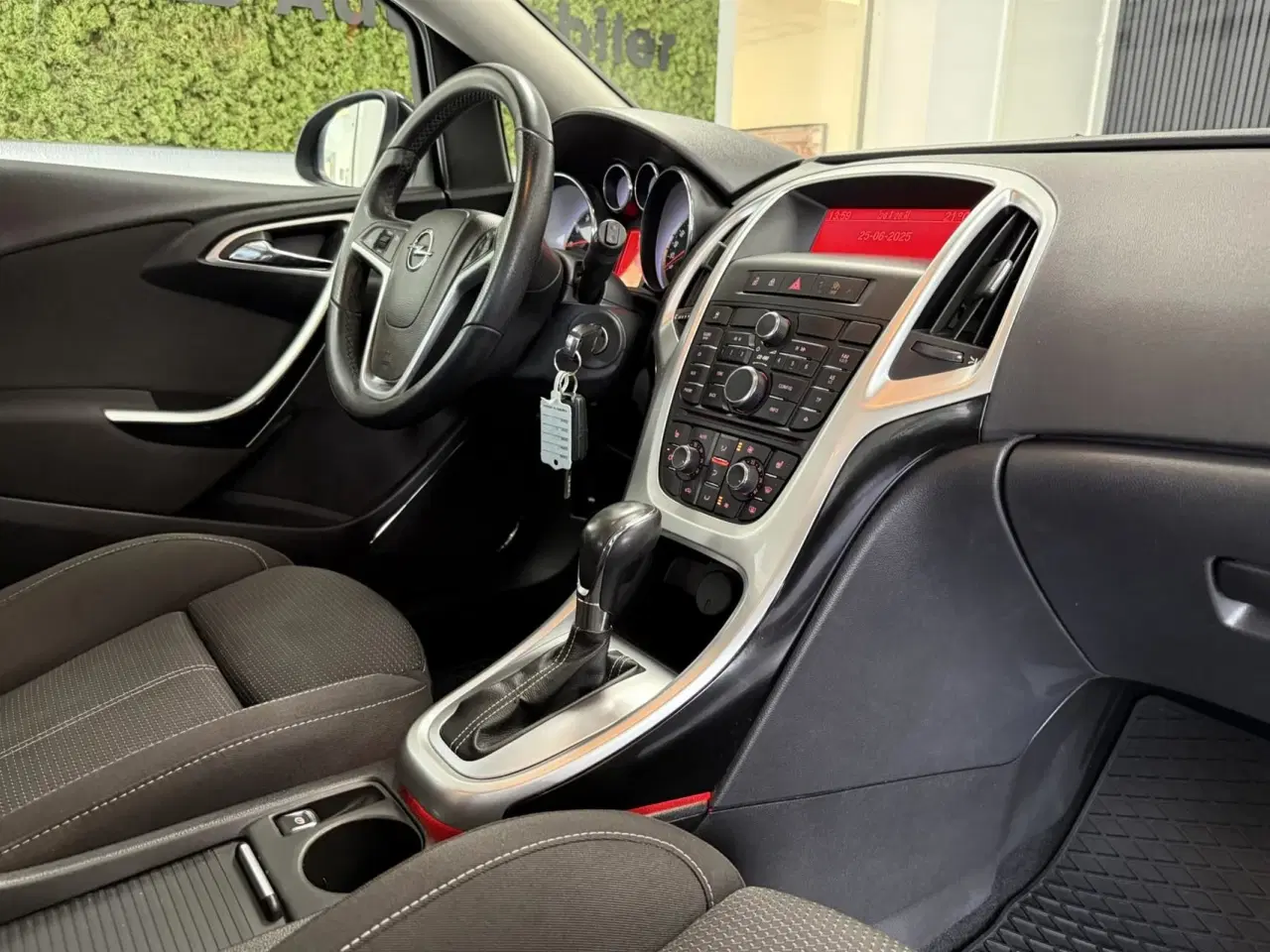 Billede 10 - Opel Astra Sports Tourer 1,4 Turbo Sport 140HK Stc 6g Aut.