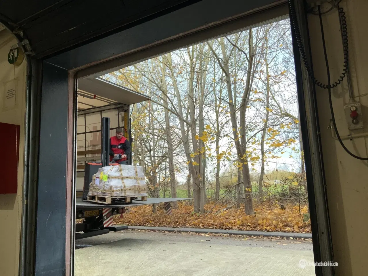 Billede 4 - Separate, aflåselige, tørre og ventilerede lagerlokaler i pæn stand