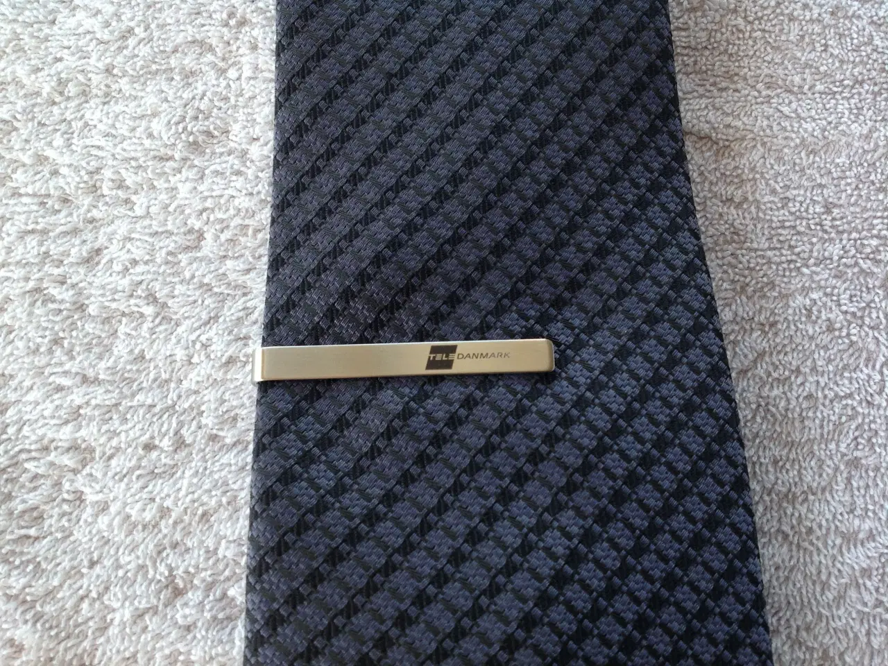 Billede 4 - Elegant slipsenål.