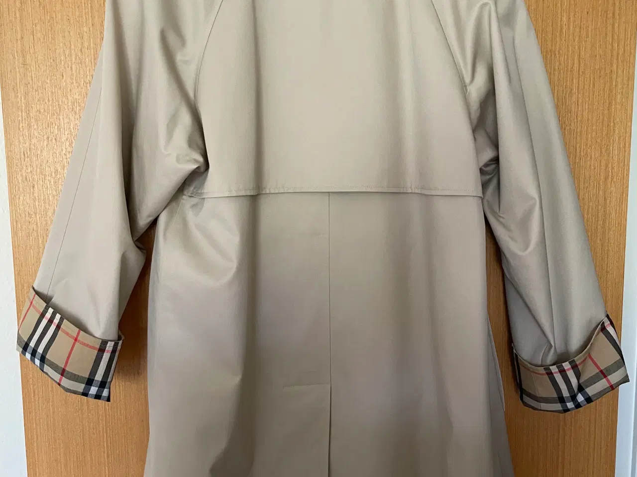 Billede 2 - Burberry trenchcoat (vintage)