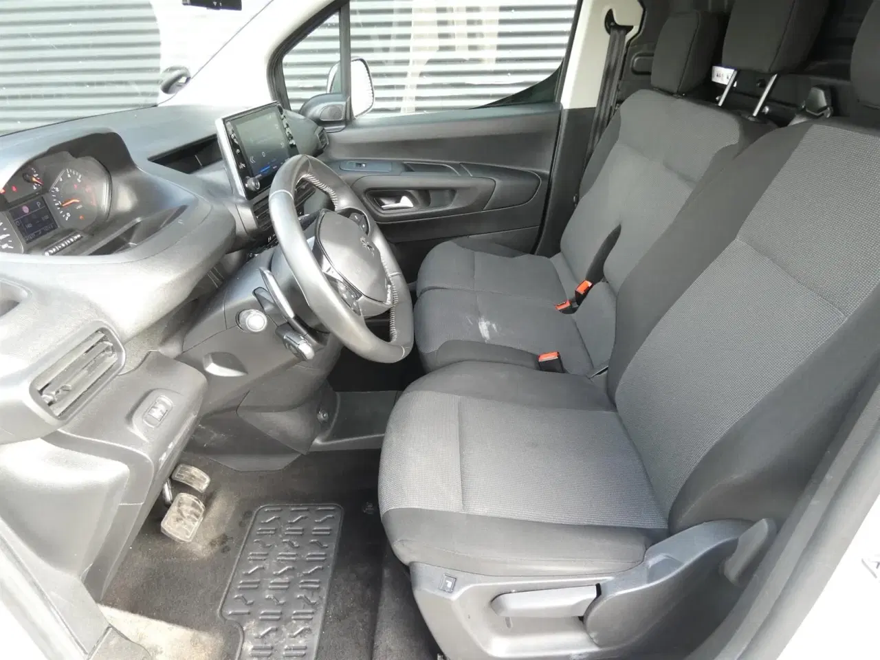 Billede 9 - Peugeot Partner L2 V2 1,5 BlueHDi Ultimate EAT8 130HK Van 8g Aut.