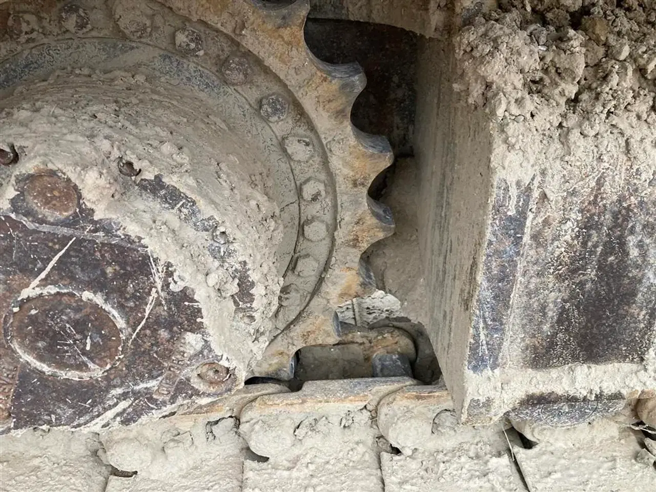 Billede 18 - New Holland E 265 LC Kipbart planerblad og graveskovl