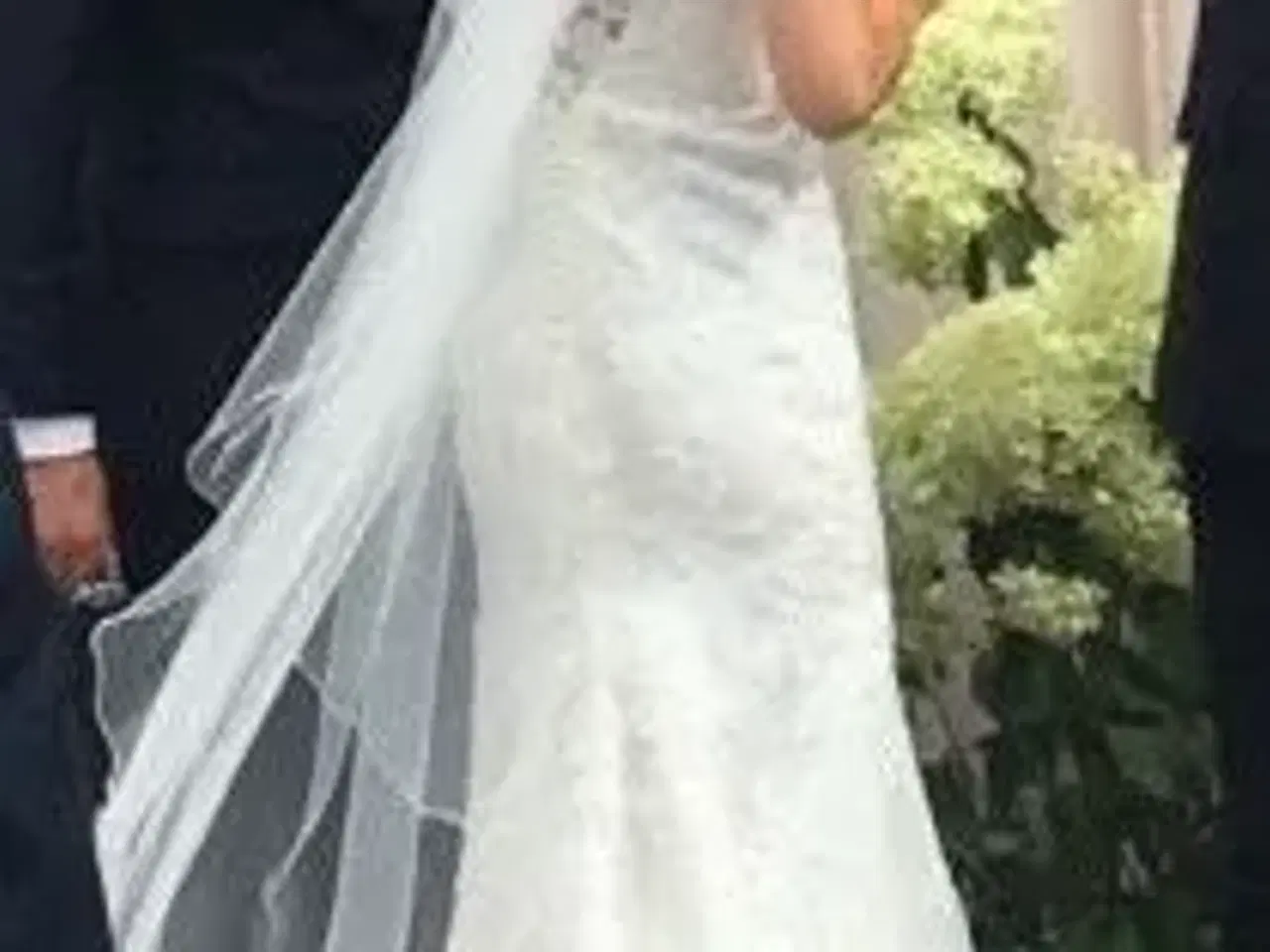 Billede 4 - Smuk og unik brudekjole