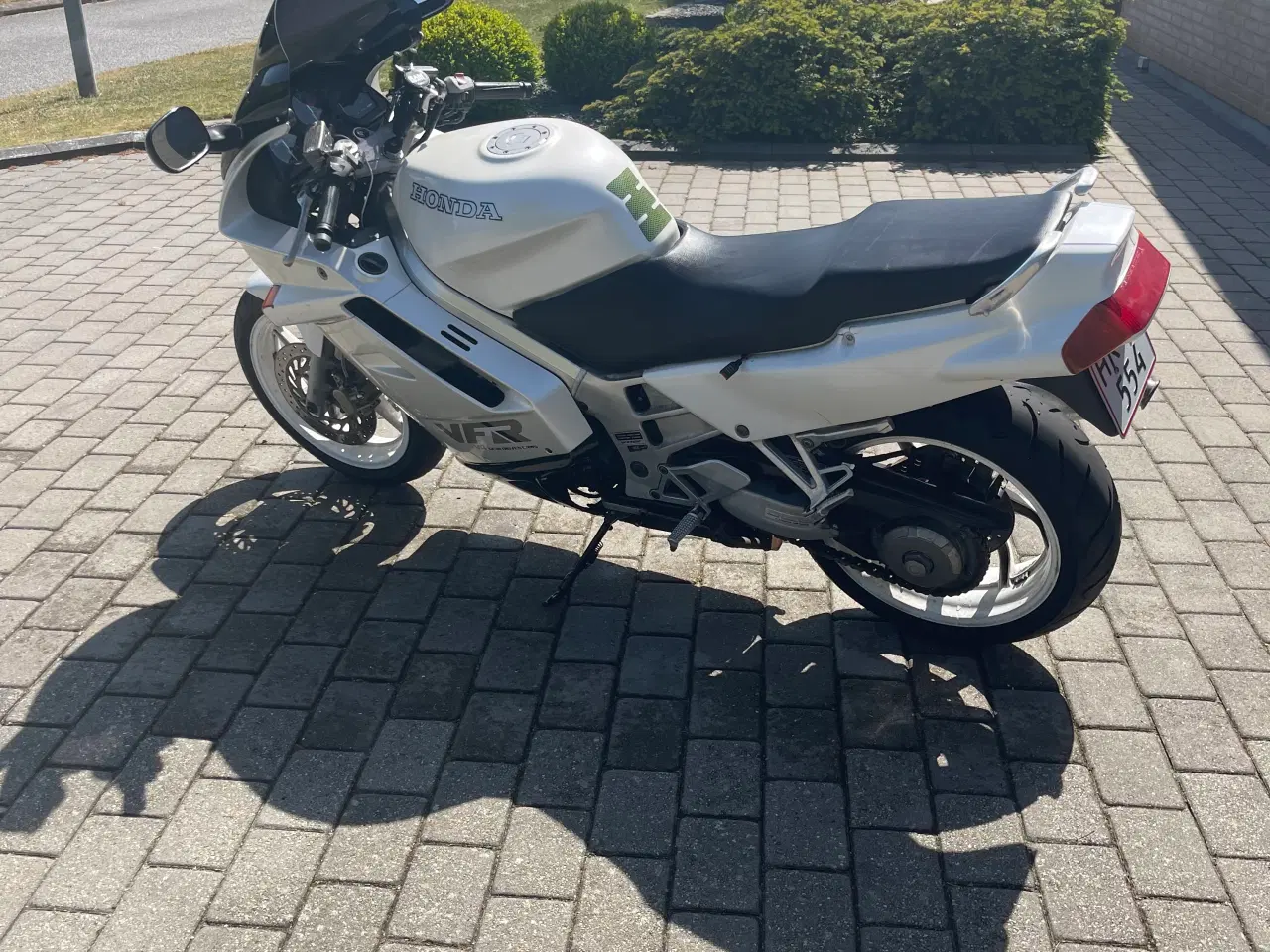 Billede 3 - Honda VFR 750 F (rc36)