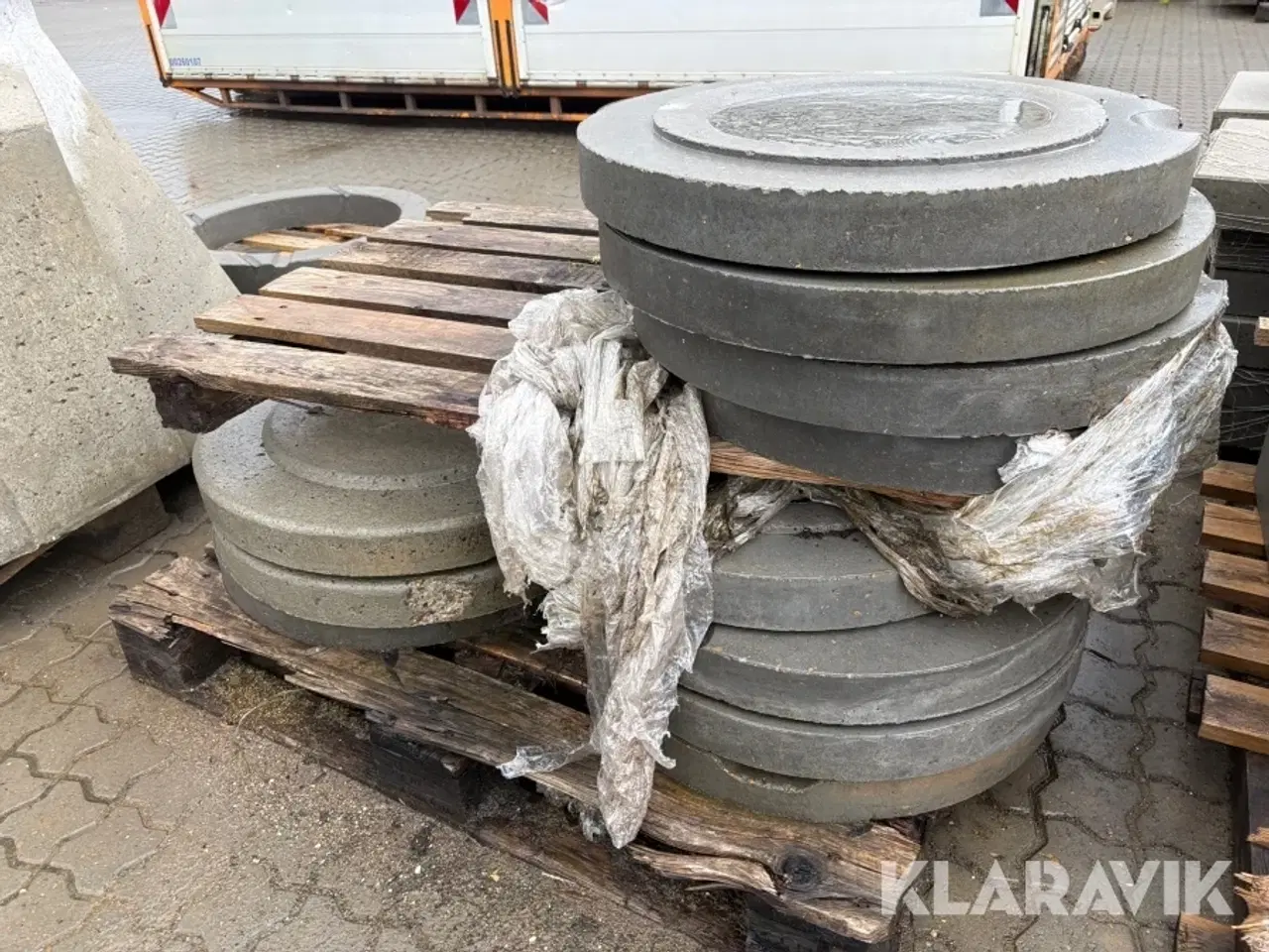 Billede 9 - Lot: beton matrialer ca 90 styk