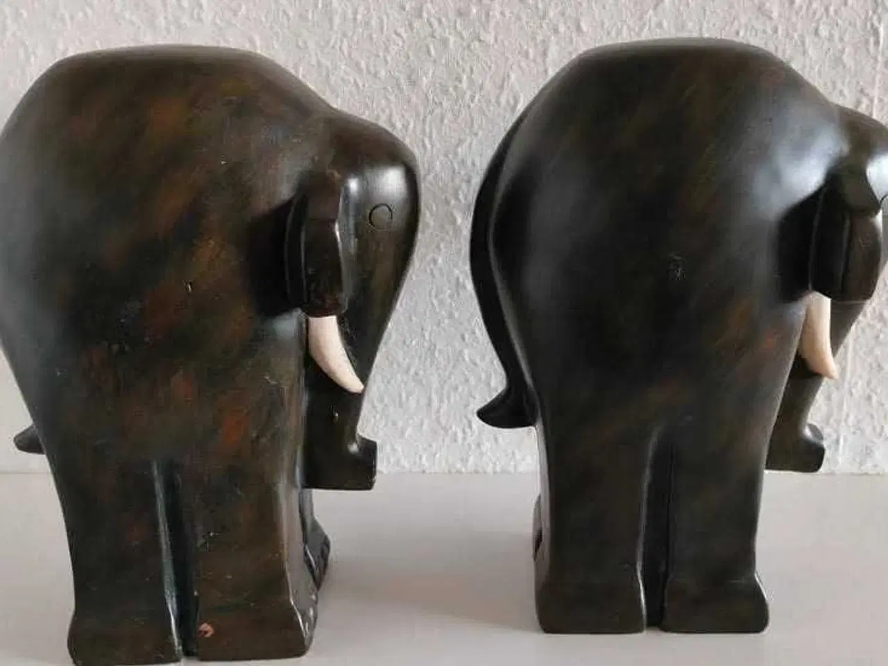 Billede 2 - 2 stk Træ Elefanter