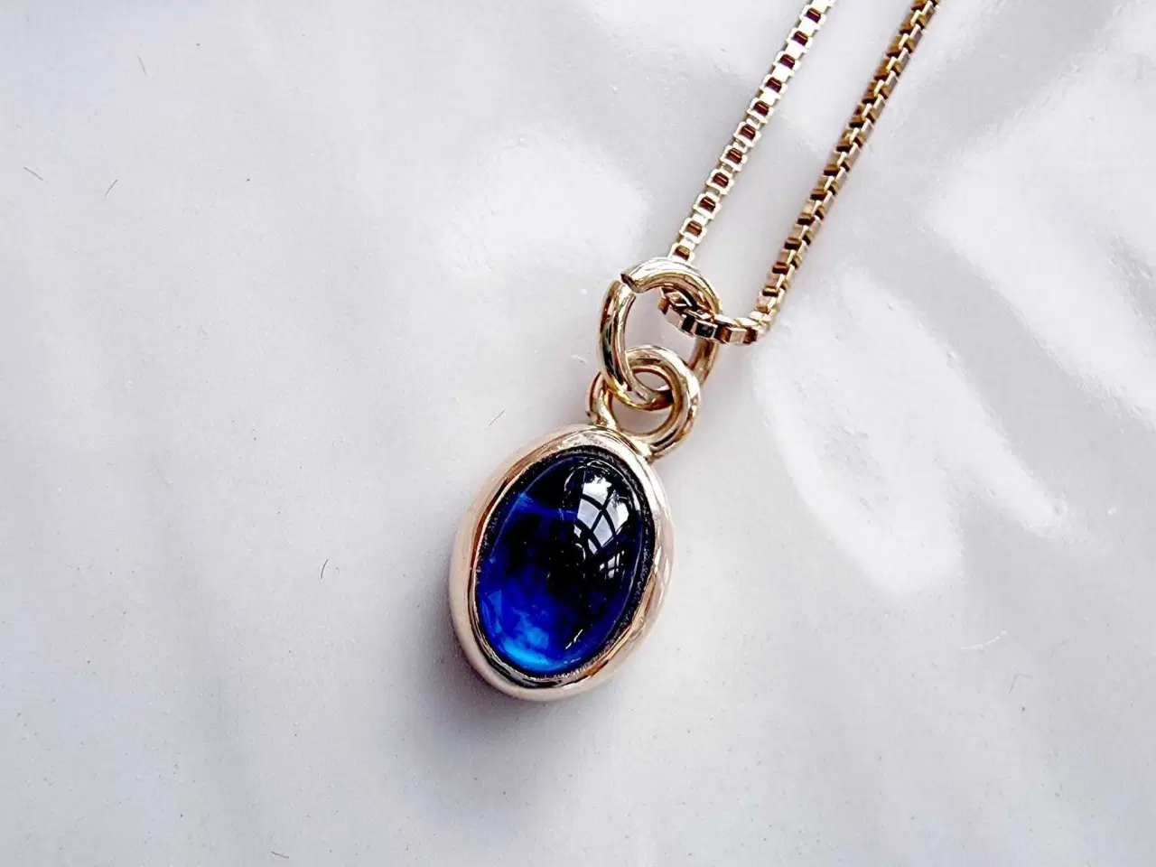 Billede 3 - Flotte 14 karat kæde og smukt lille vedhæng