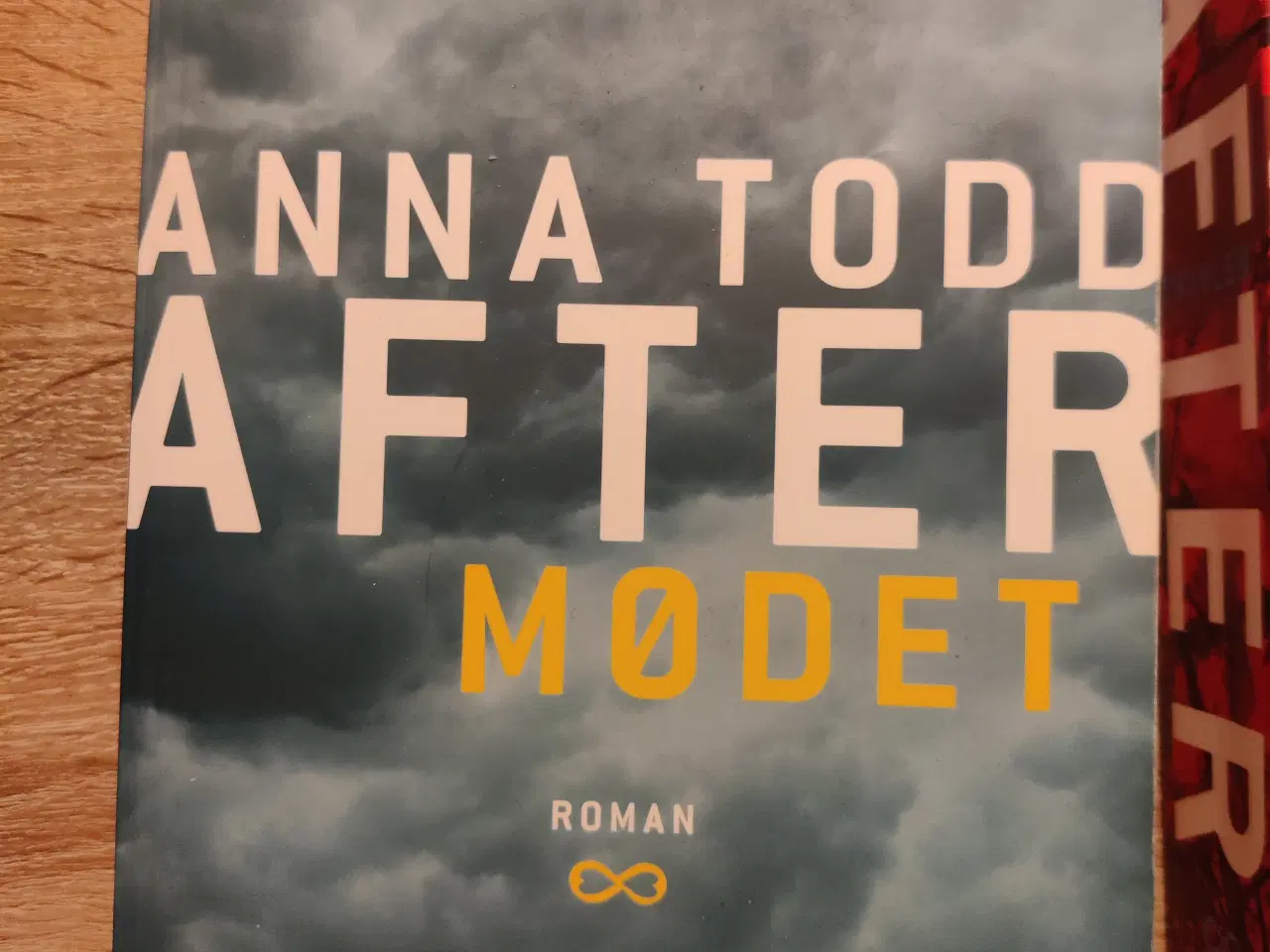 Billede 4 - Anna Todd bøger