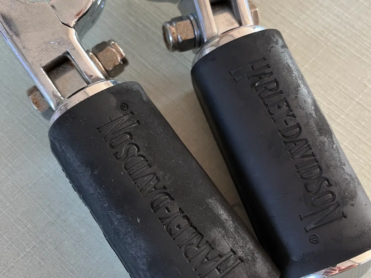 Billede 9 - 2 sæt highway pegs Harley-Davidson