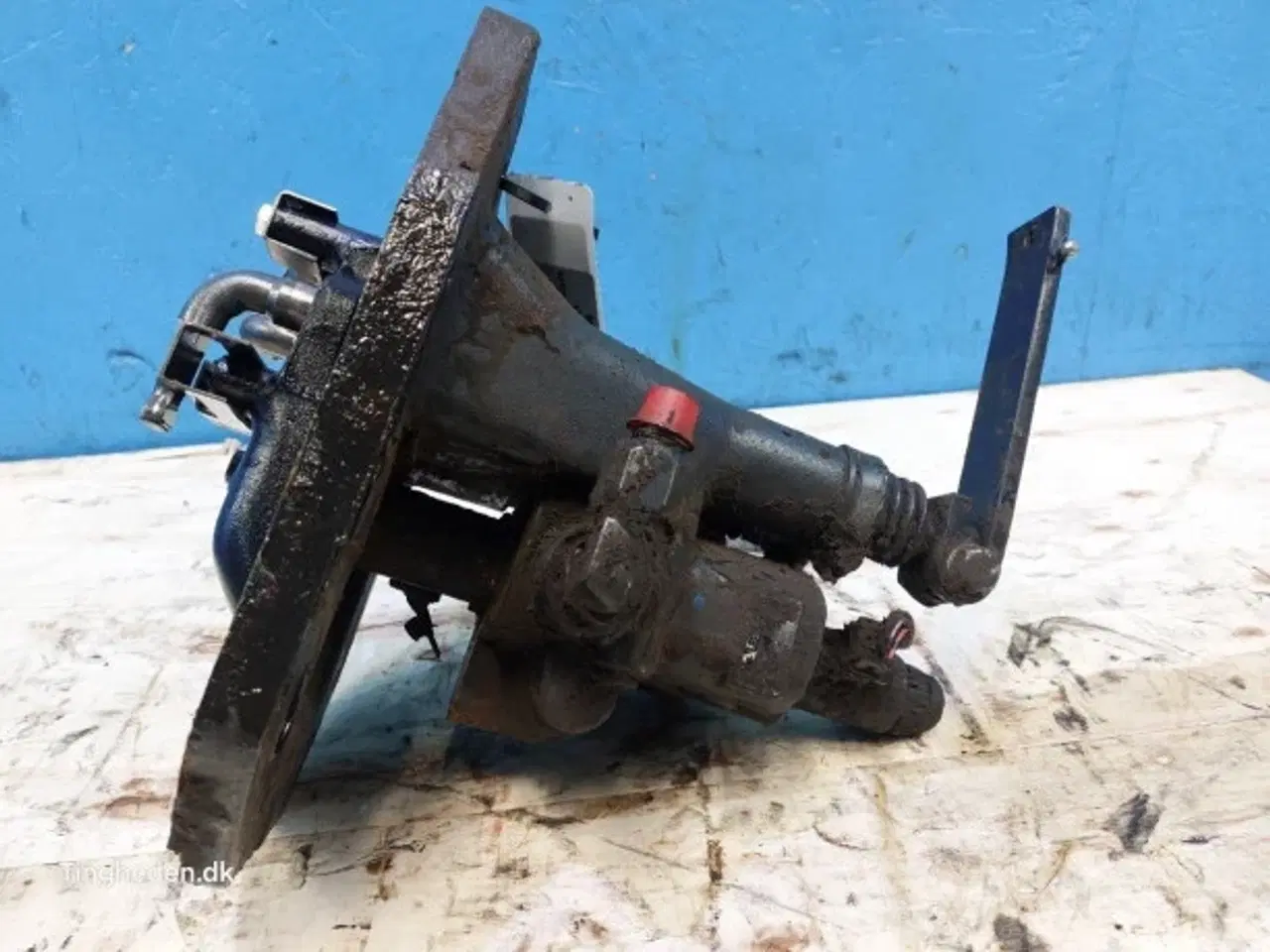 Billede 11 - Valmet 8050 Dæksel Transmission 33678500