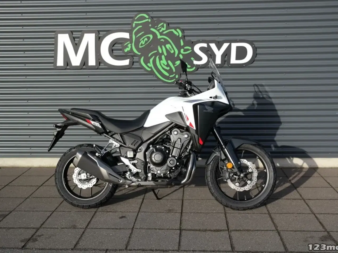 Billede 1 - Honda NX 500 MC-SYD       BYTTER GERNE