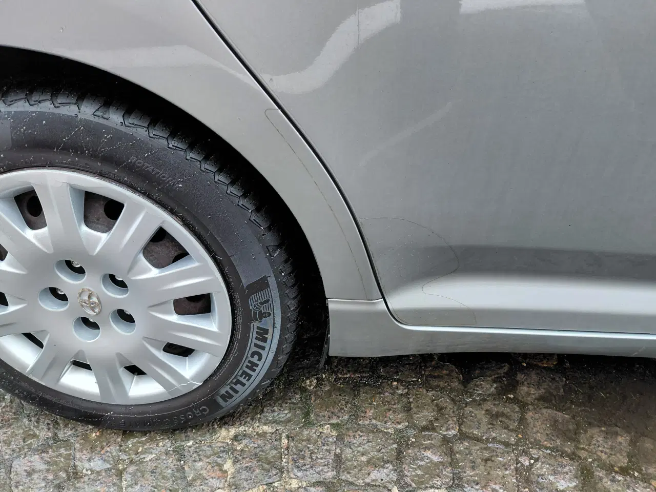 Billede 11 - Toyota Avensis 1.6 VVT-i Benzin – Velholdt 