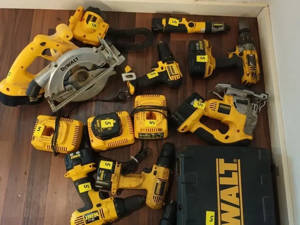Billede 1 - 12-18V div. Maskiner ladere og batterier DEWALT