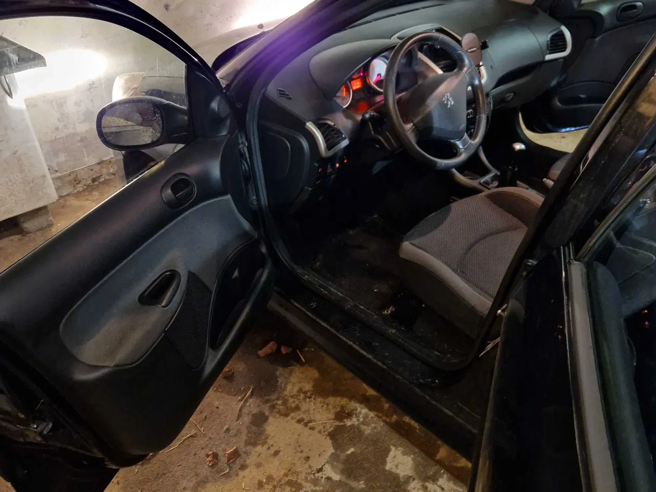 Billede 8 - 🟡 Peugeot 206+ – 1.4 benzin – 2011 – Nysynet – Ny