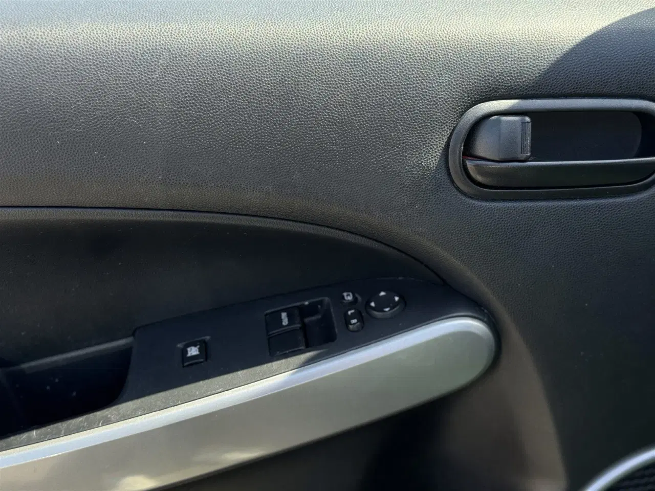 Billede 9 - Mazda 2 1,3 Advance 86HK 5d