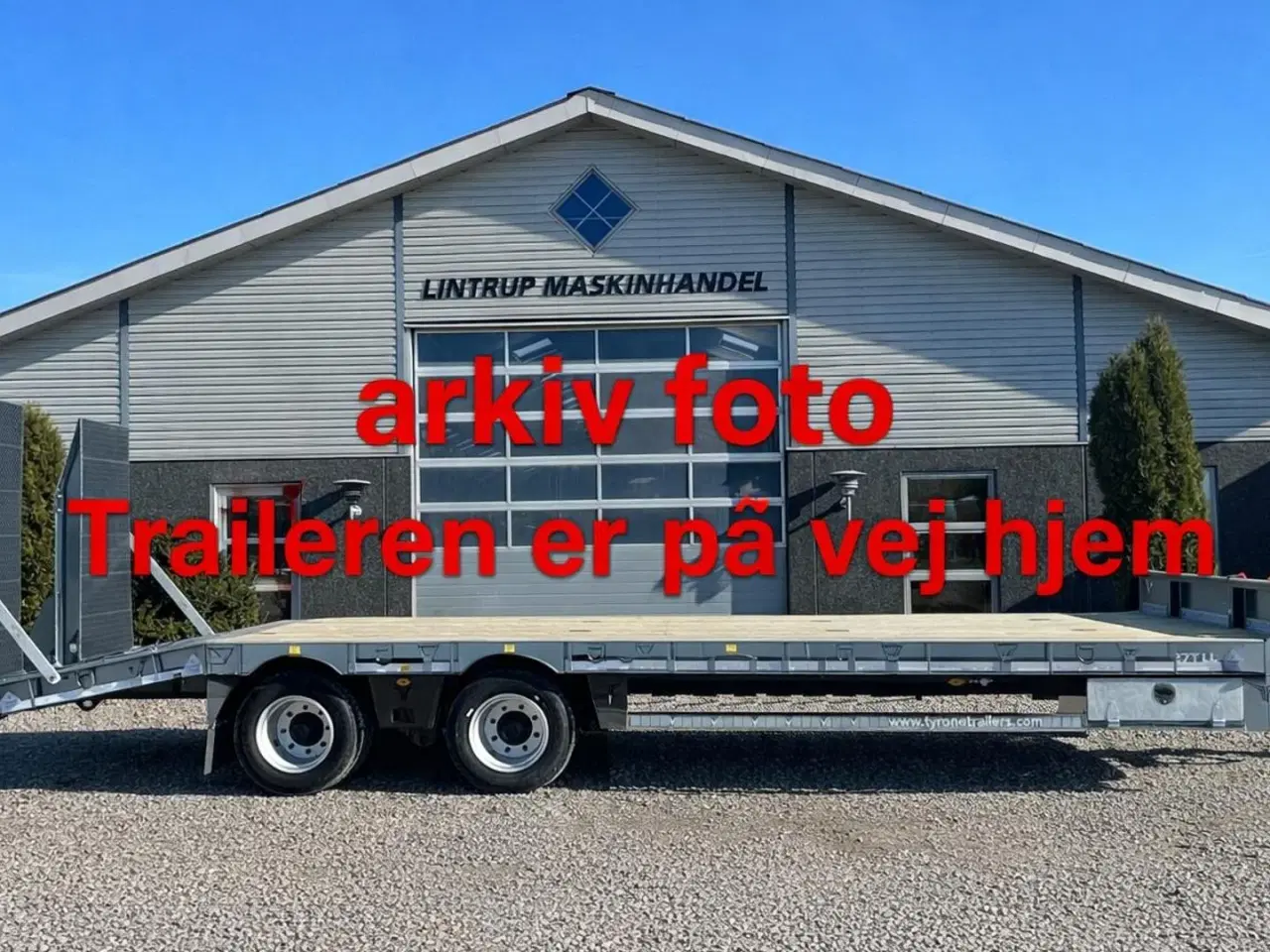 Billede 2 - Tyrone 19TLL Affjedret træk og affjedret aksler. Med hydrauliske ramper og værktøjskasse