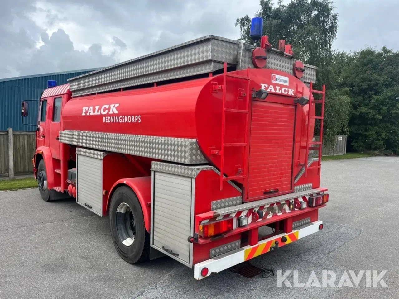 Billede 4 - Dobbelt kabine tankvogn MAN 18.284