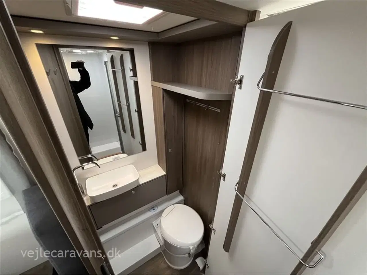 Billede 14 - 2026 - Carado T 459 PRO+