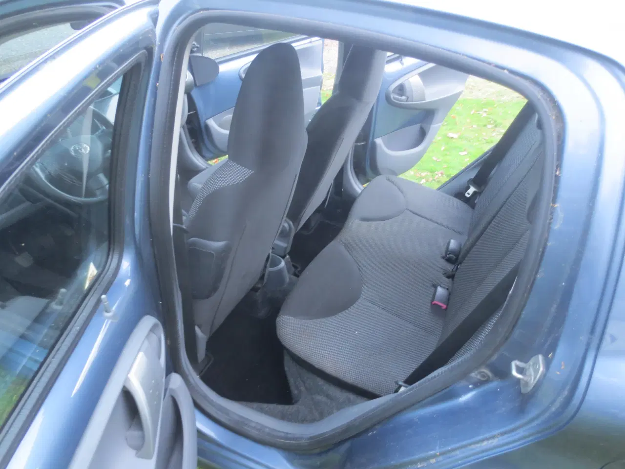 Billede 15 - Toyota Aygo 1.0 i Årg 09. uden syn. 