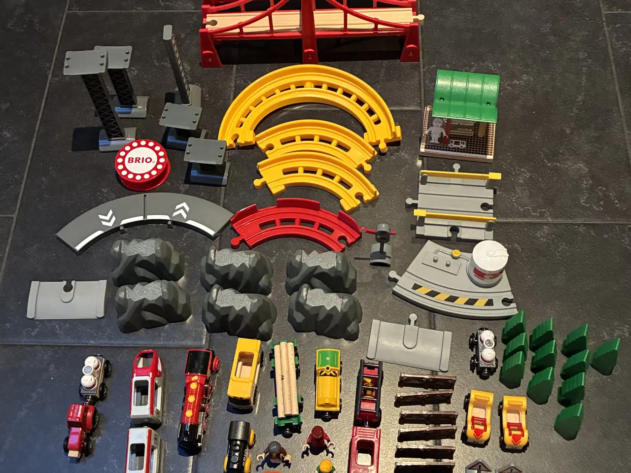 Billede 1 - Brio togbane med 106 skinner