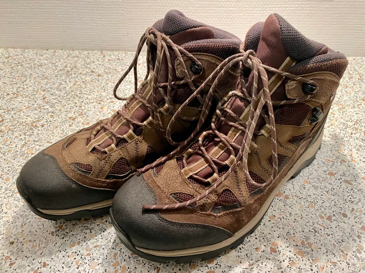 Billede 1 - Salomon vandrestøvler, goretex.