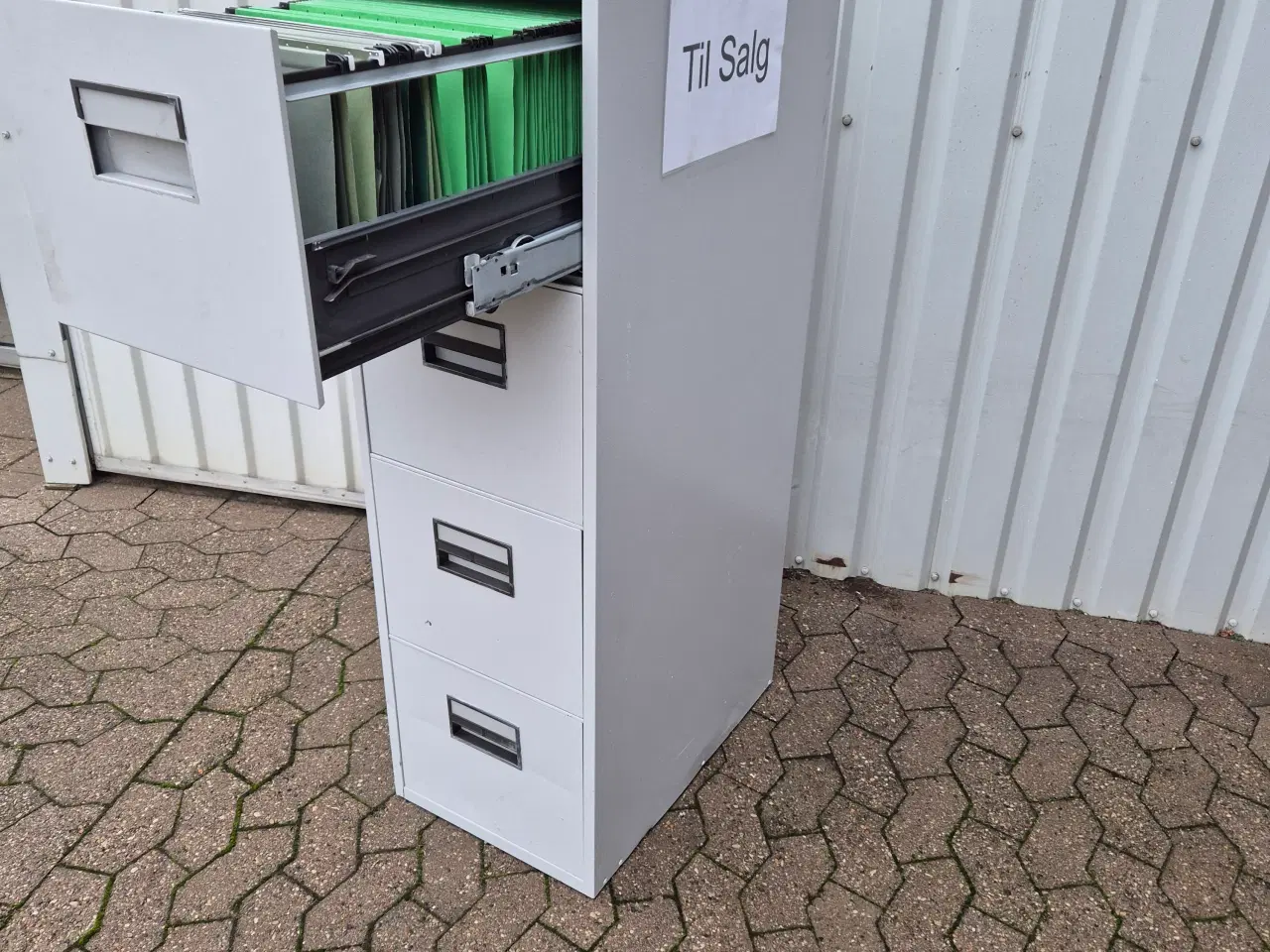 Billede 1 - Arkivskab