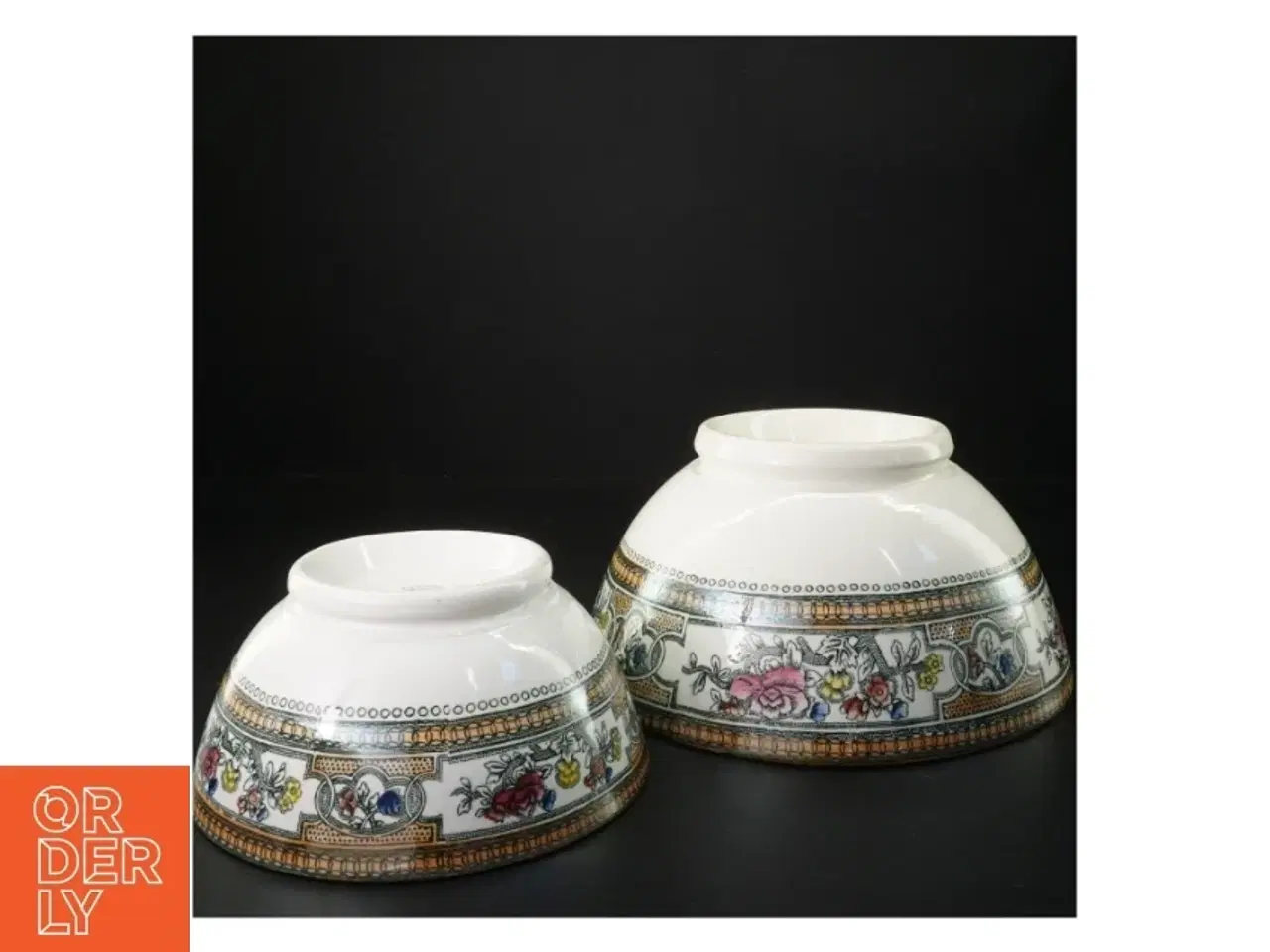 Billede 2 - Porcelænskåle med blomstermotiv