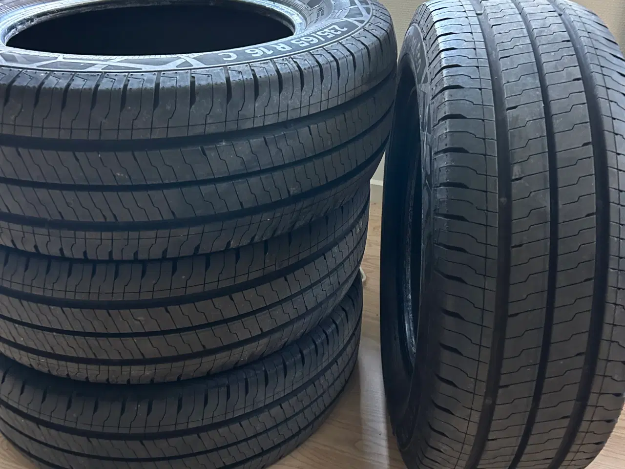 Billede 1 - 4 stk. Continental Van Contact Eco 235/65 R16 C