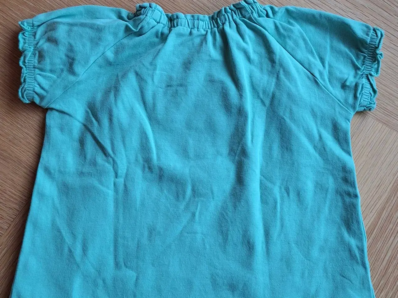 Billede 4 - T-shirt str.  80cm