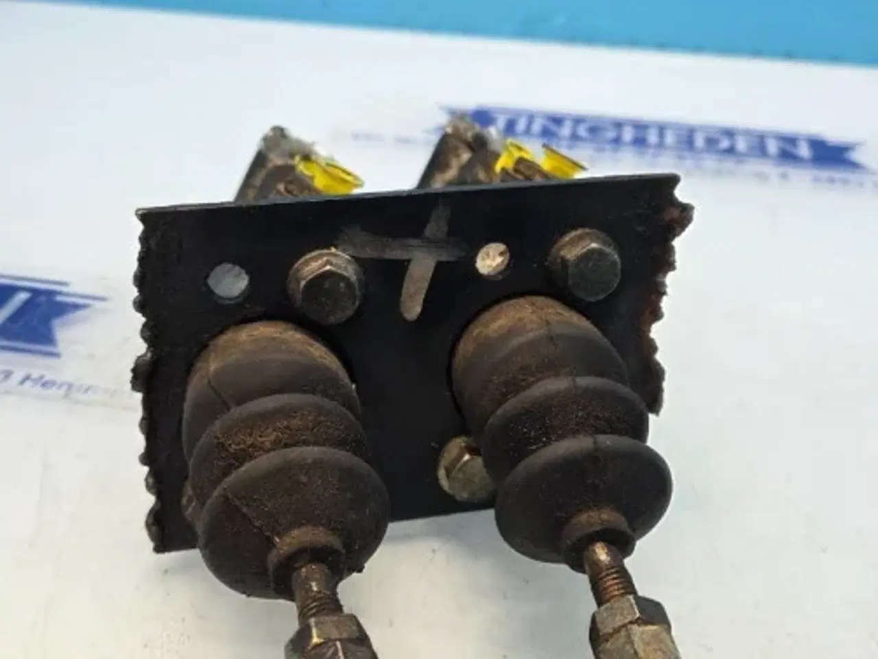 Billede 17 - New Holland CR9.90 Ventil 84062326