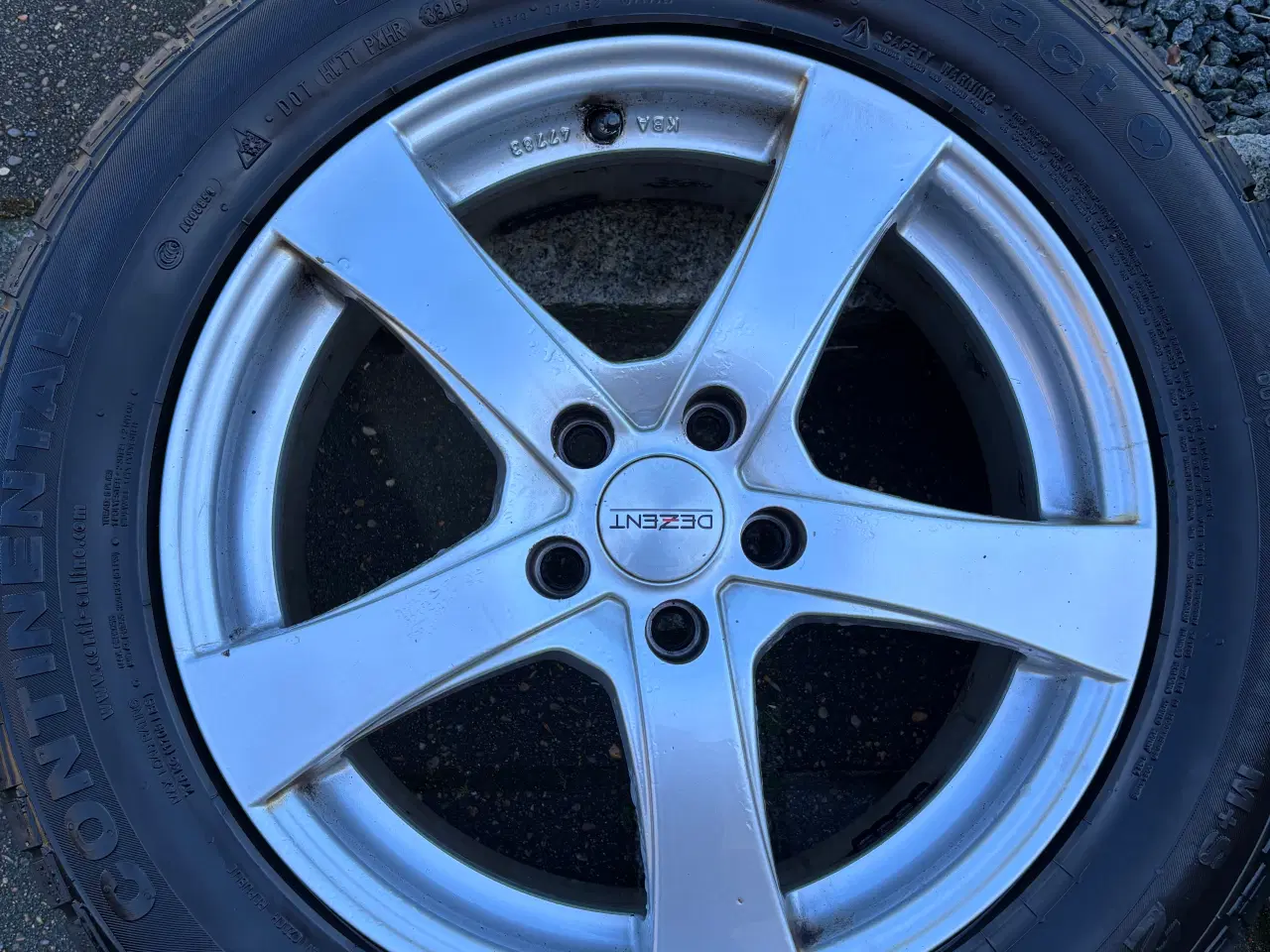 Billede 5 - 17” Vinterdæk på Dezent alufælge
