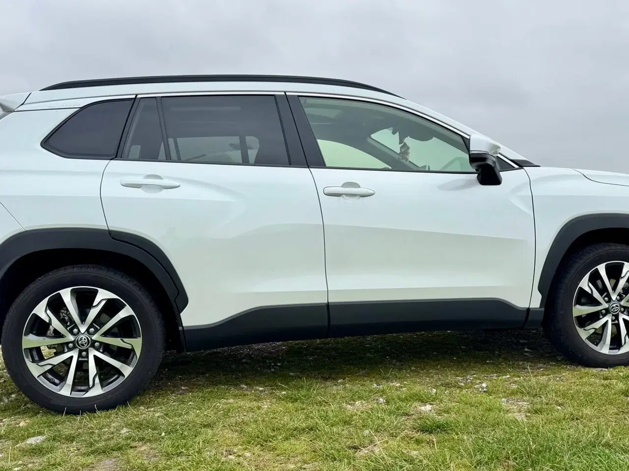 Billede 4 - Toyota Corolla Cross 2,0 Hybrid Elegant CVT Van