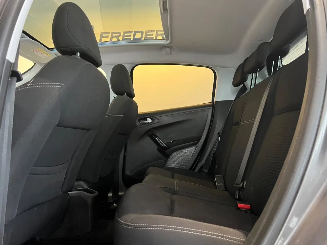 Billede 7 - Peugeot 208 1,6 BlueHDi 100 Active