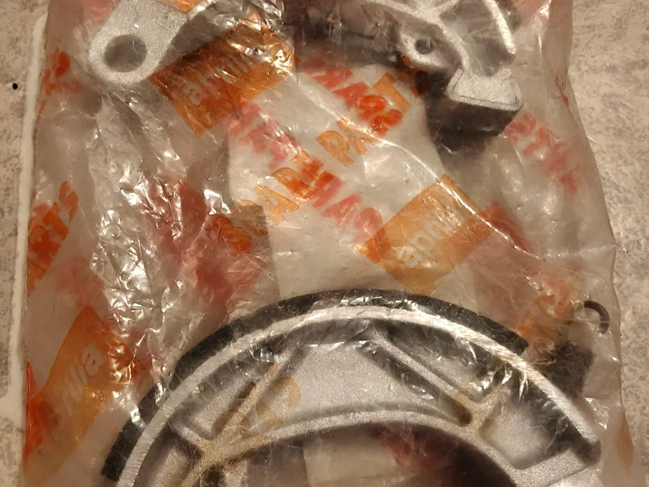 Billede 1 - Aprilia Classic. Nye Originale Bremsebakker Bag