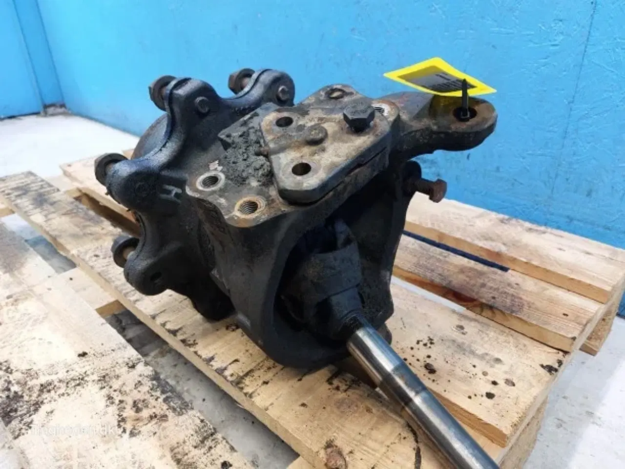 Billede 6 - New Holland LB110 Styrespindel R.  85827739