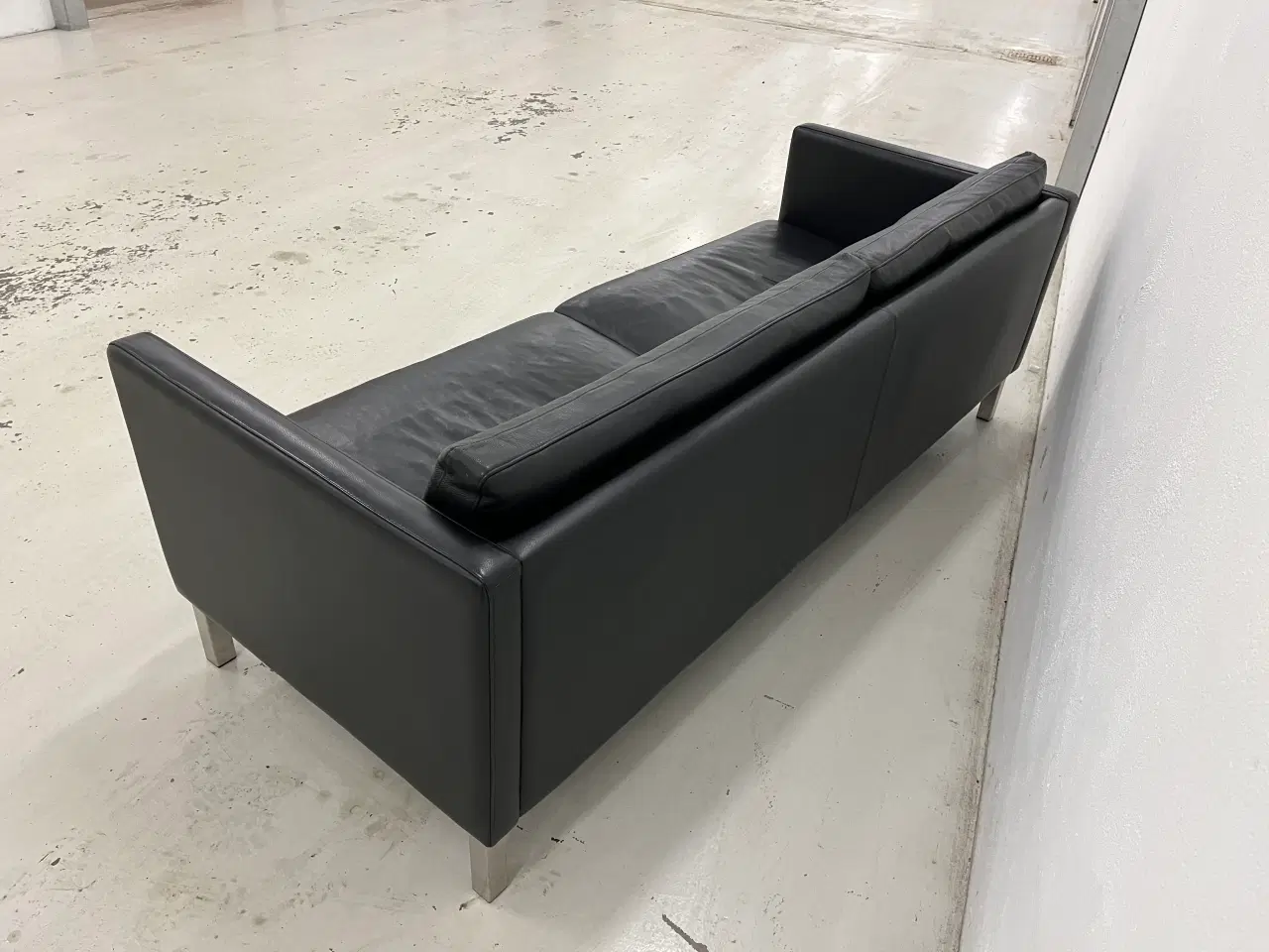 Billede 8 - Mogens Hansen MH276 3 Pers.Sofa med sort læder.