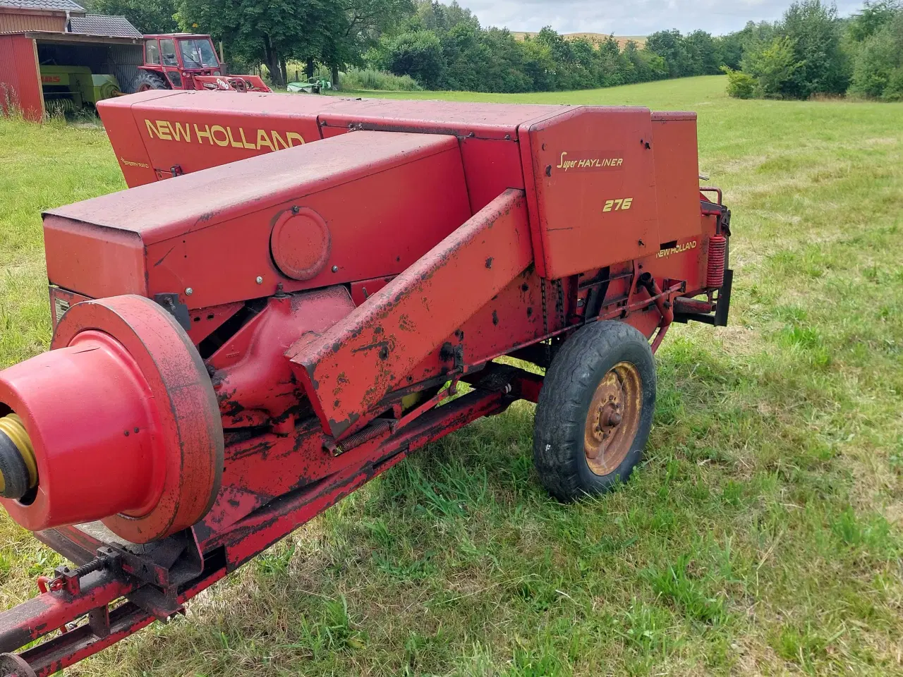 Billede 2 - NH ballepresser  276