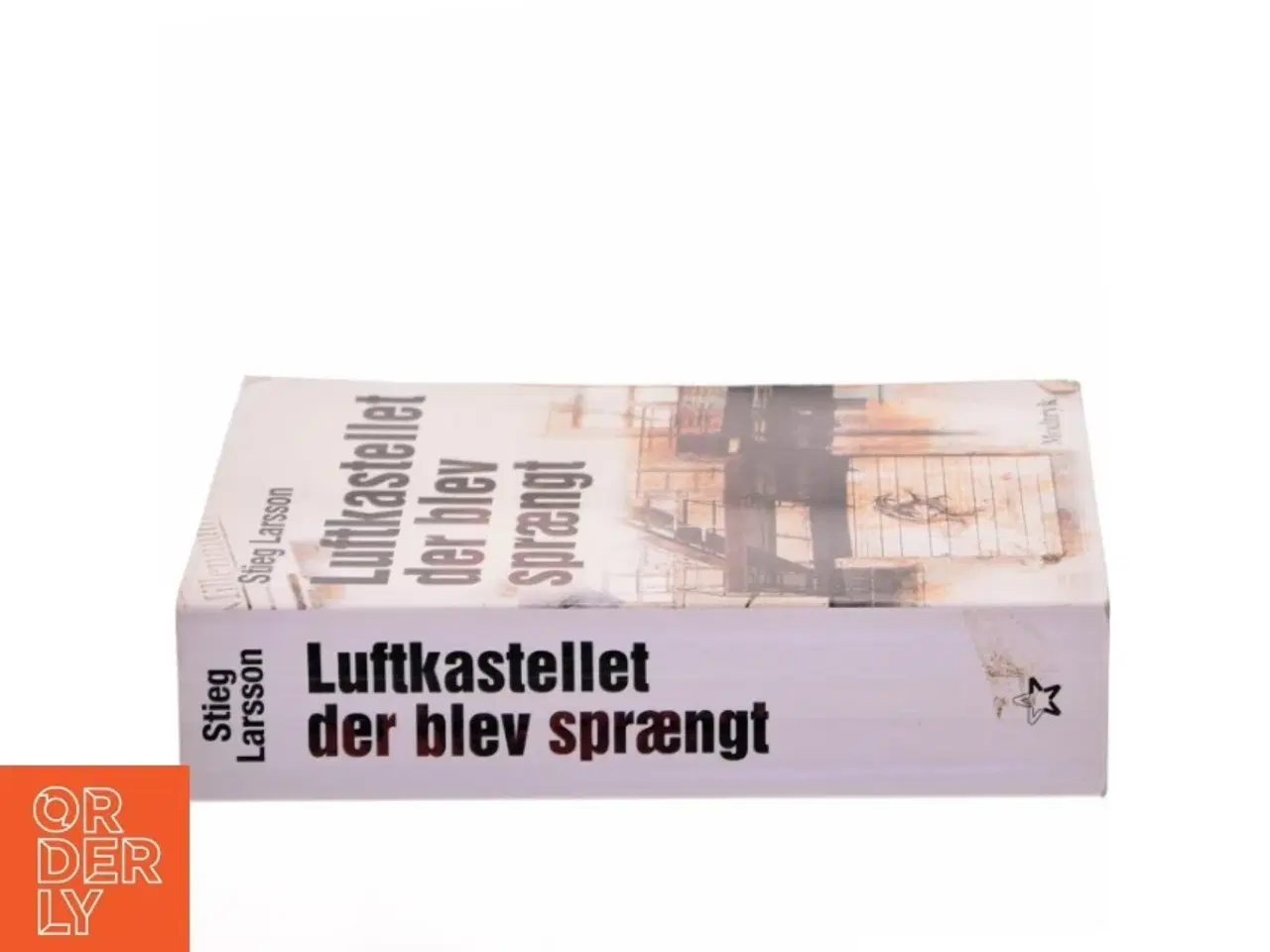 Billede 2 - Luftkastellet Der Blev Spraengt (af Stieg Larsson) [Imported] [Paperback] (Danish) (Millennium, 3. Bind) af Stieg Larsson (Bog)