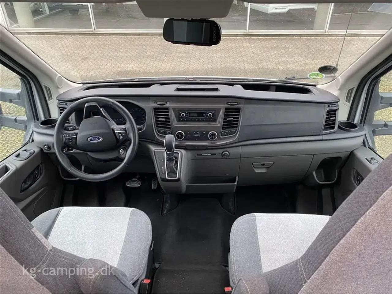 Billede 5 - 2020 - Chausson Titanium 767   Enkeltsenge og face to face siddegruppe