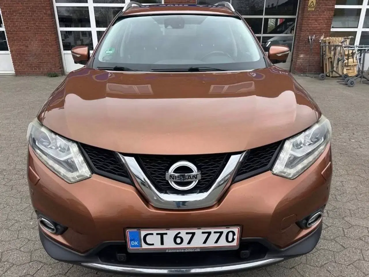 Billede 1 - 7 pers velholdt Nissan X-trail til salg