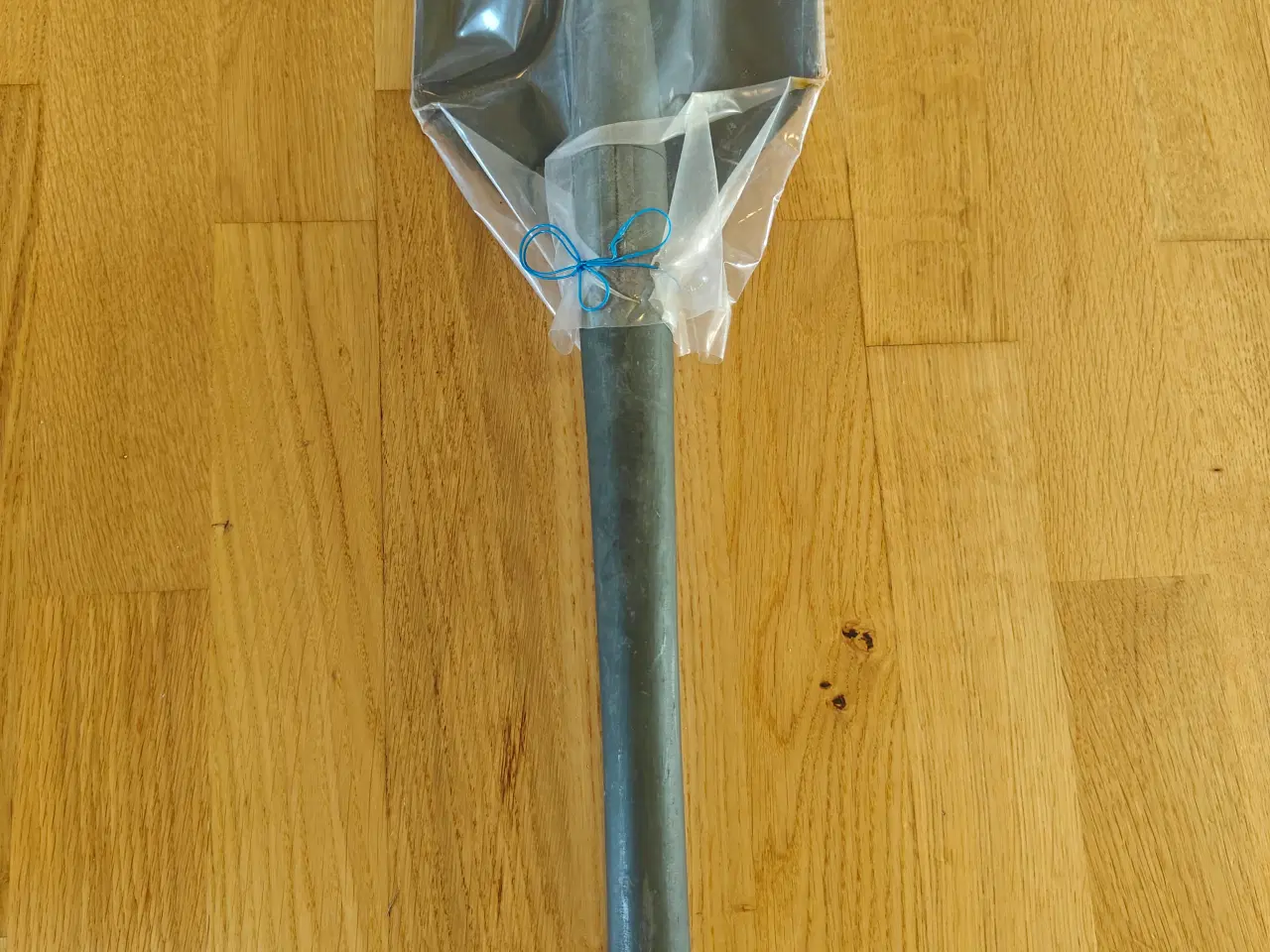 Billede 1 - Militær feltspade ny.