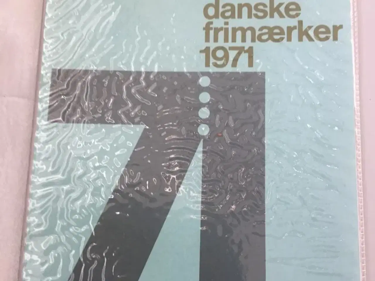 Billede 1 - Danske frimærker 1971