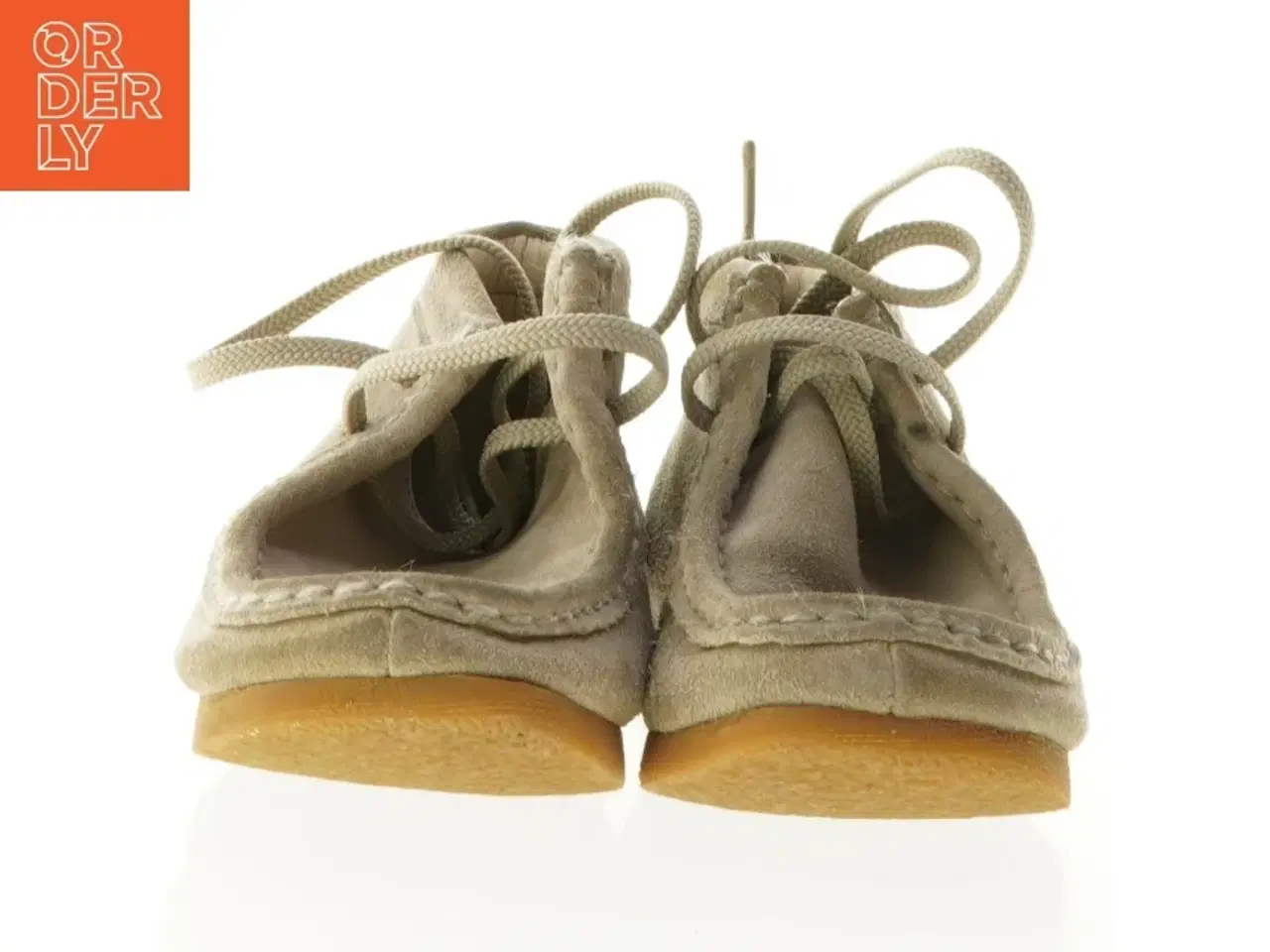 Billede 2 - Brugte beige dame loafers fra Clarks Originals (str. 29)