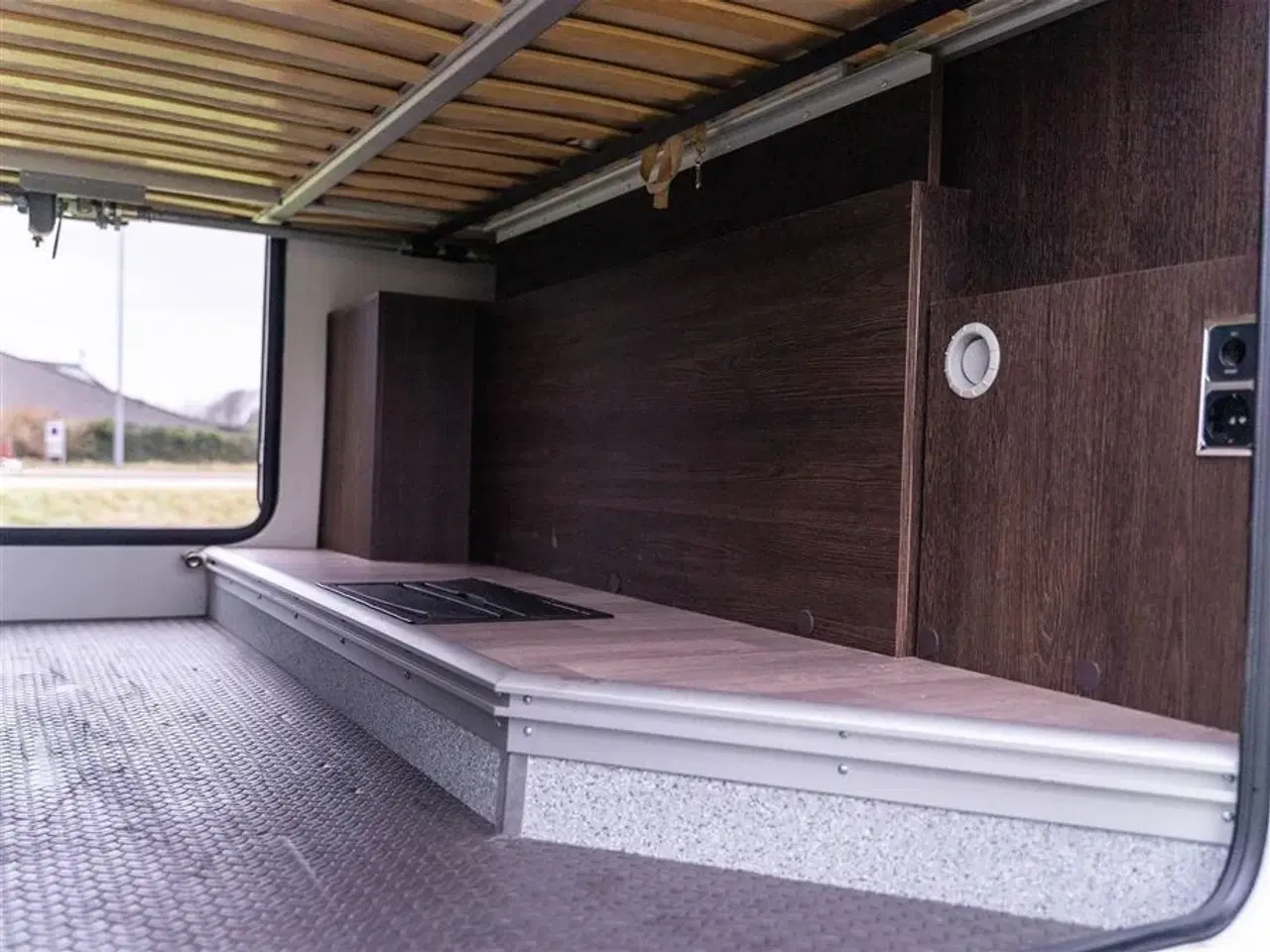 Billede 45 - 2022 - Benimar Sport 340